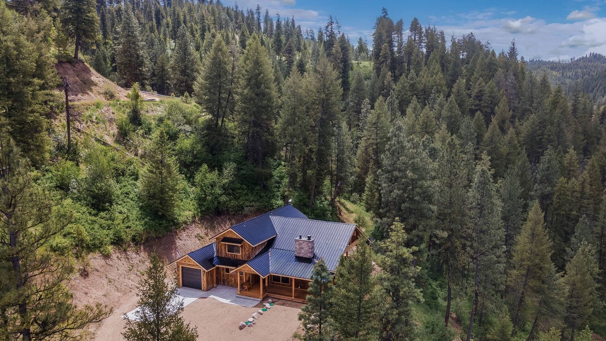 Garden Valley Cabin | Charming 3-bedroom Mountain Home in Garden Valley-The Potato Shed