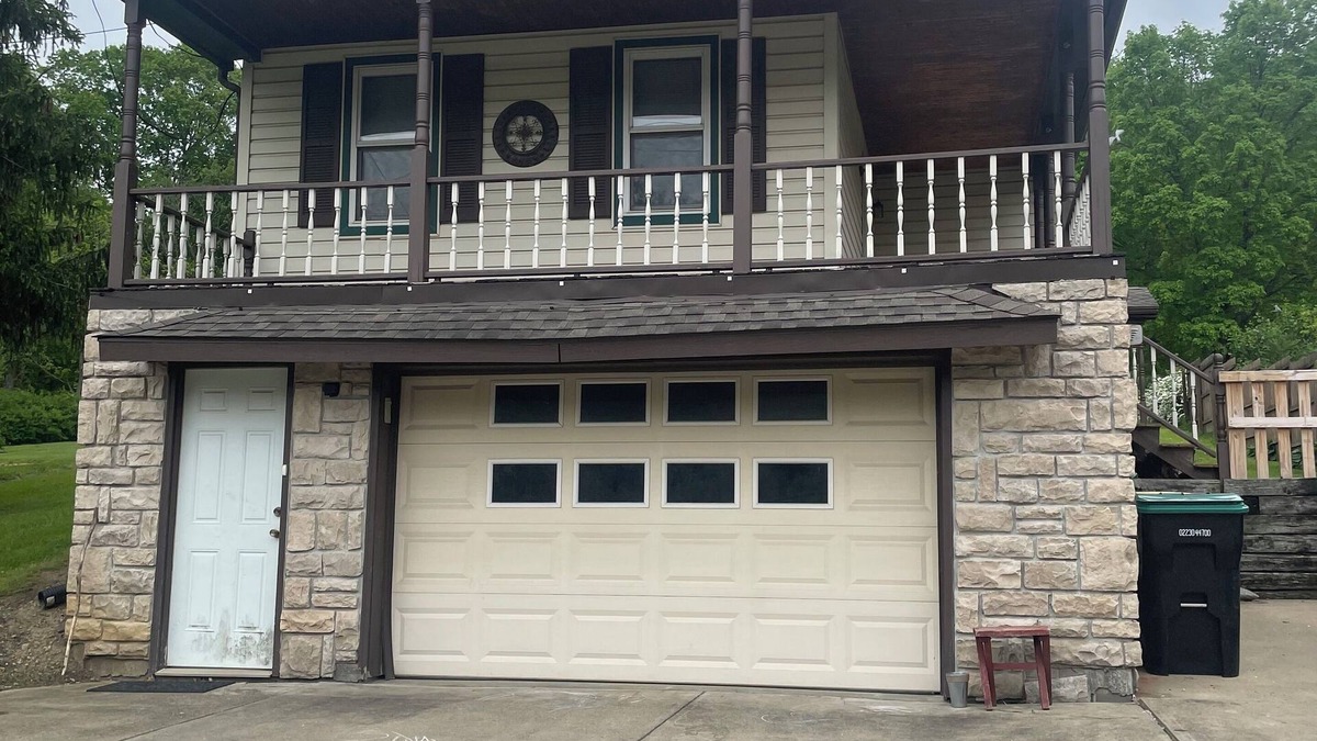Wildwood House | Charming 3 bedroom 1 bath house located 15 min away from Oakmont Country Club.