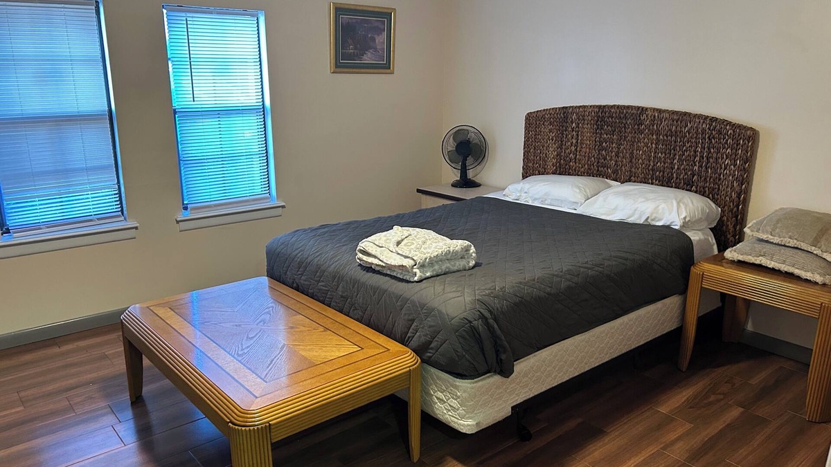 Titusville House | Charming 3-bedroom house with WiFi and AC in Titusville