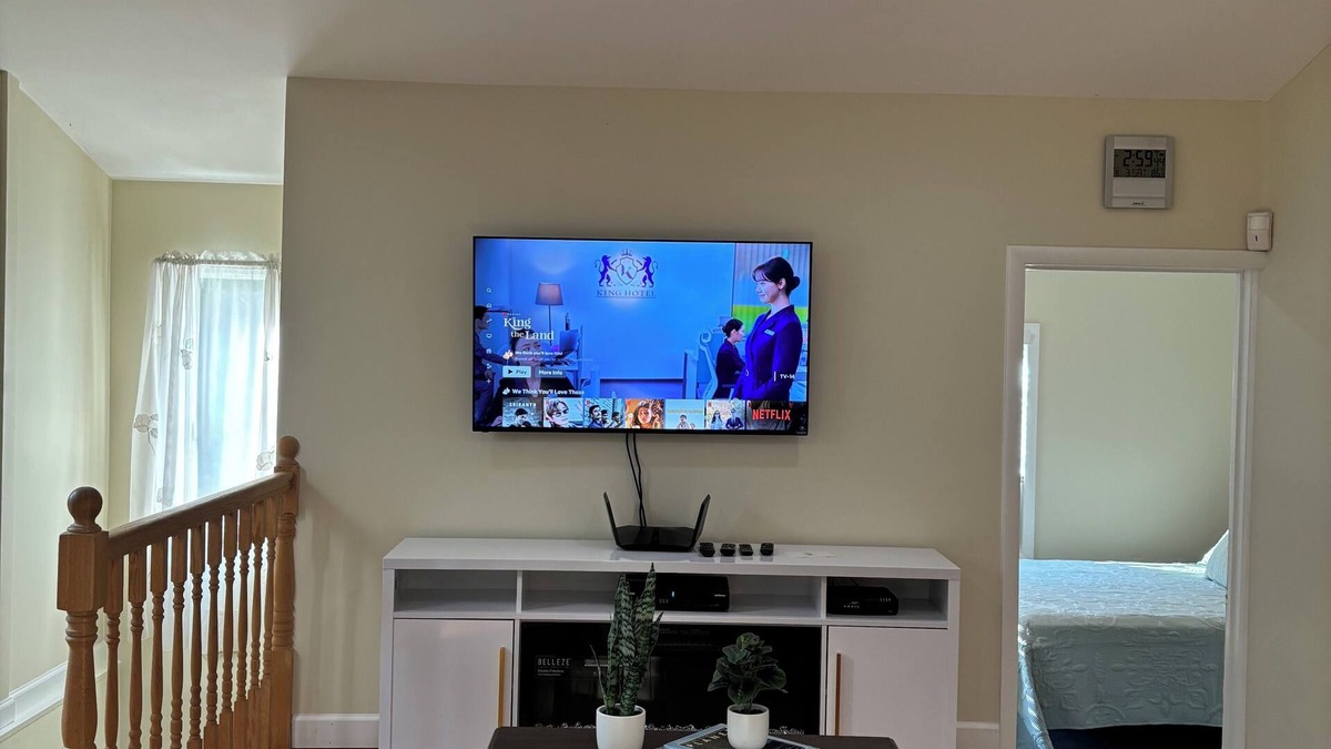 Cortlandt House | Charming 3-bedroom house.