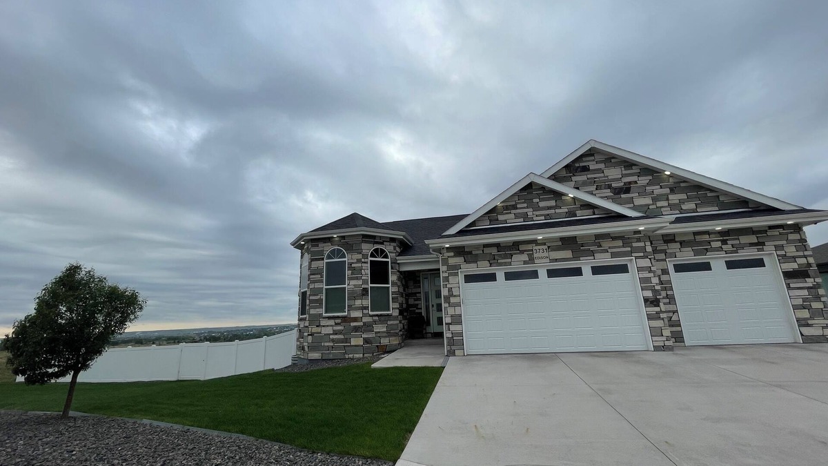 Ranchettes House | Charming 3-bedroom house in Cheyenne with WiFi, AC. Breathtaking views/sunsets!