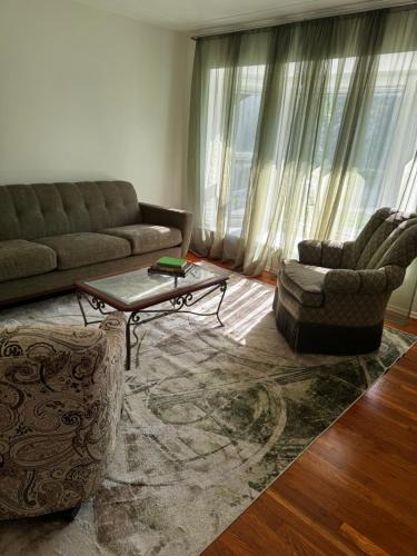 Ann Arbor House | Charming 3-bedroom house