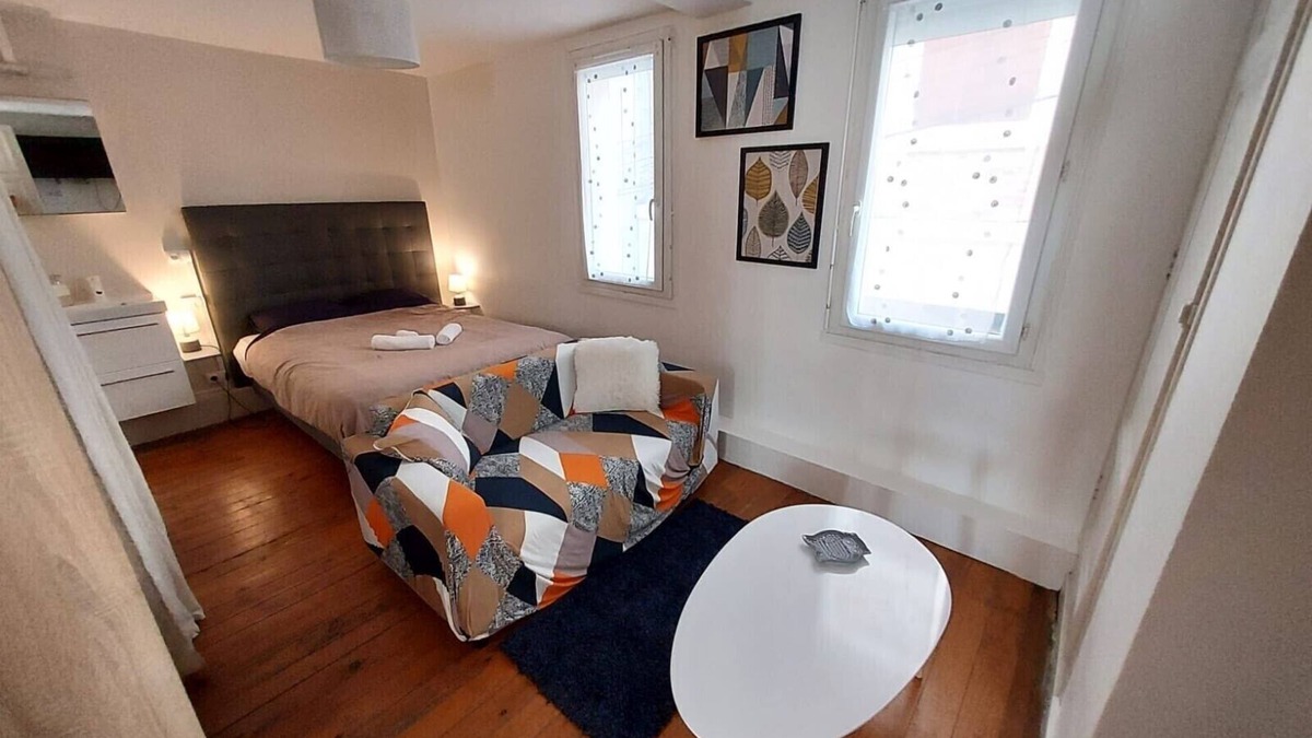 Agen House | ★ Charming 3 bedroom house ★ Near train station ★ Wifi ★