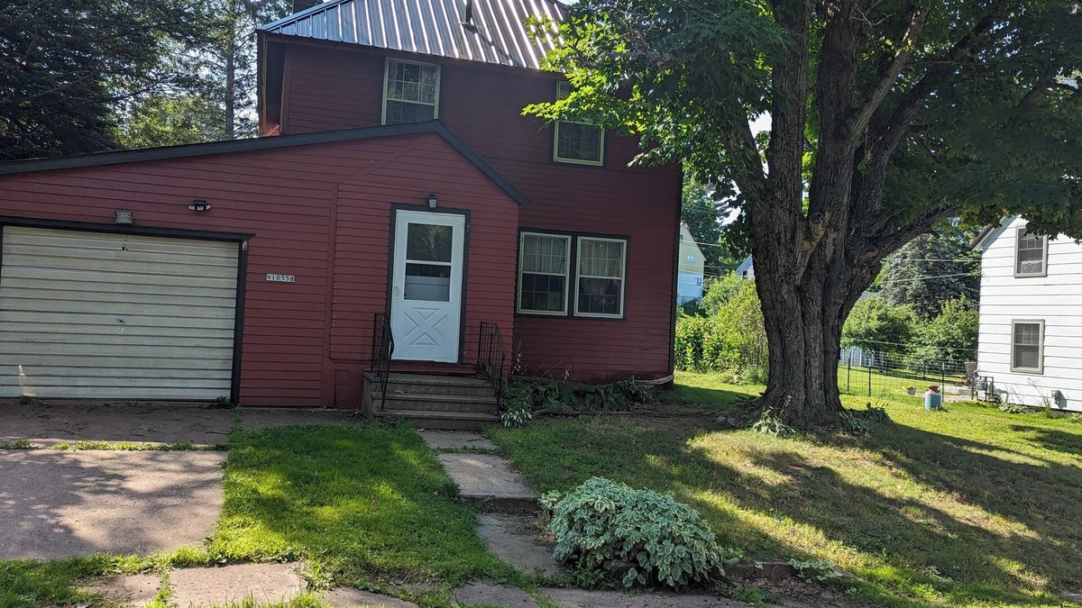 Ramsay House | Charming 3-bedroom house with AC and WiFi in wonderful Ramsay