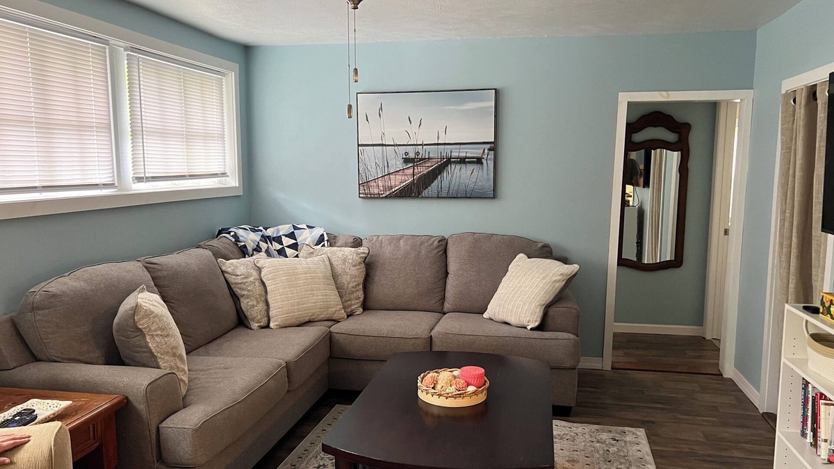 Verona Beach House | Charming 3-bedroom camp in peaceful Verona Beach