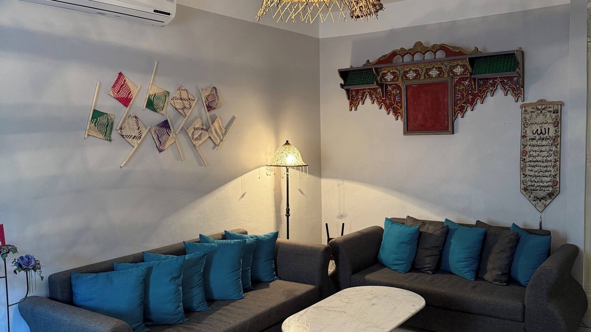 El Maamoura House | Charming 3-BR House Walk to Beach Tunisian Getaway