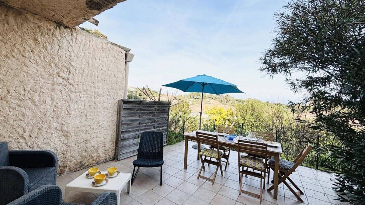 Marine de Saint Ambroggio Apartment | Charming 3-Room Apartment in Lumio with Terrace and Parking, 1km from Beach