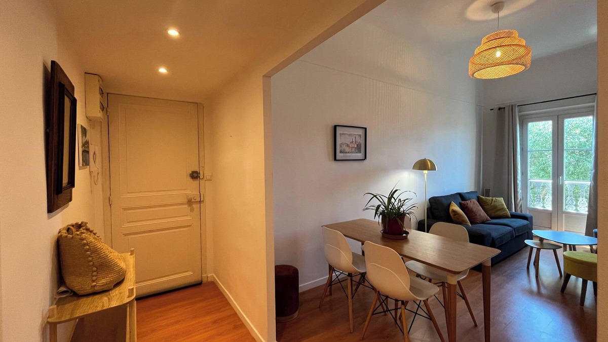 Hyeres City Centre Apartment | Charming 3 rooms of 50 m2 located in Hyères