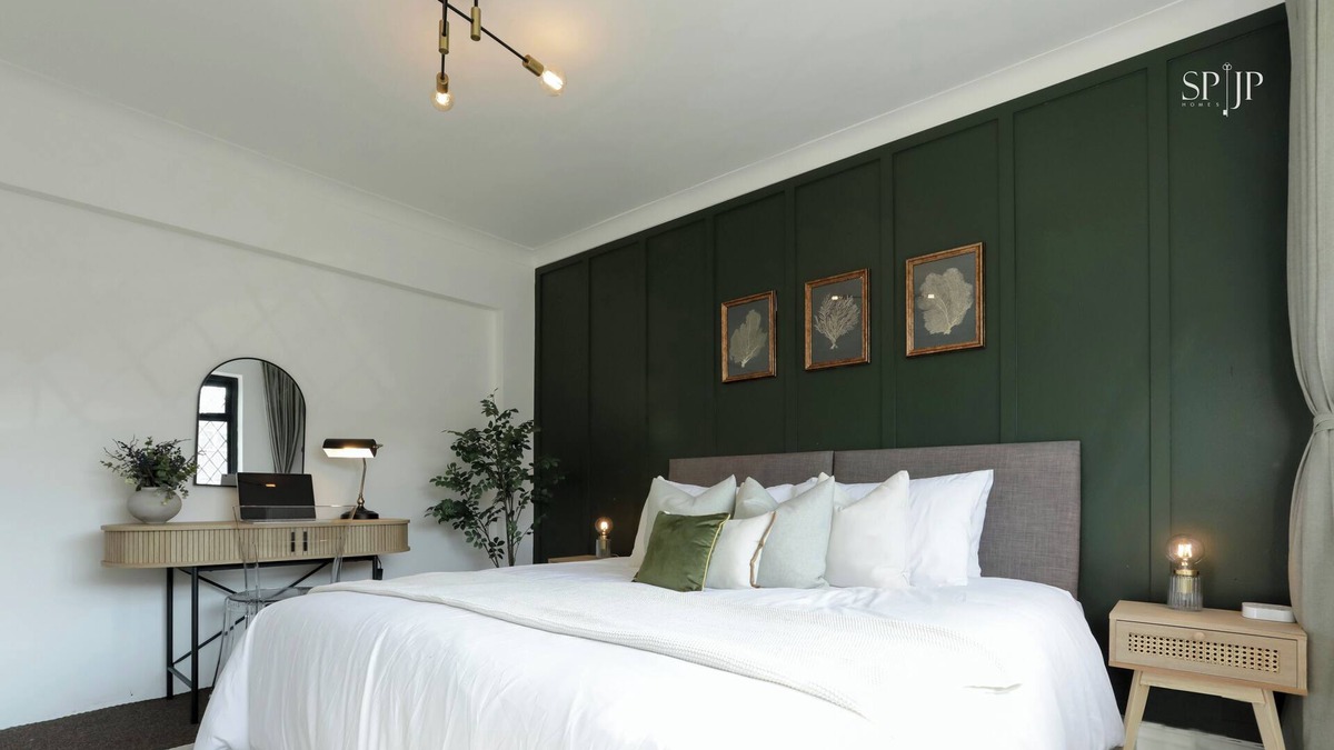 Elm Park House | Charming 4-Bed House in Hornchurch, free parking