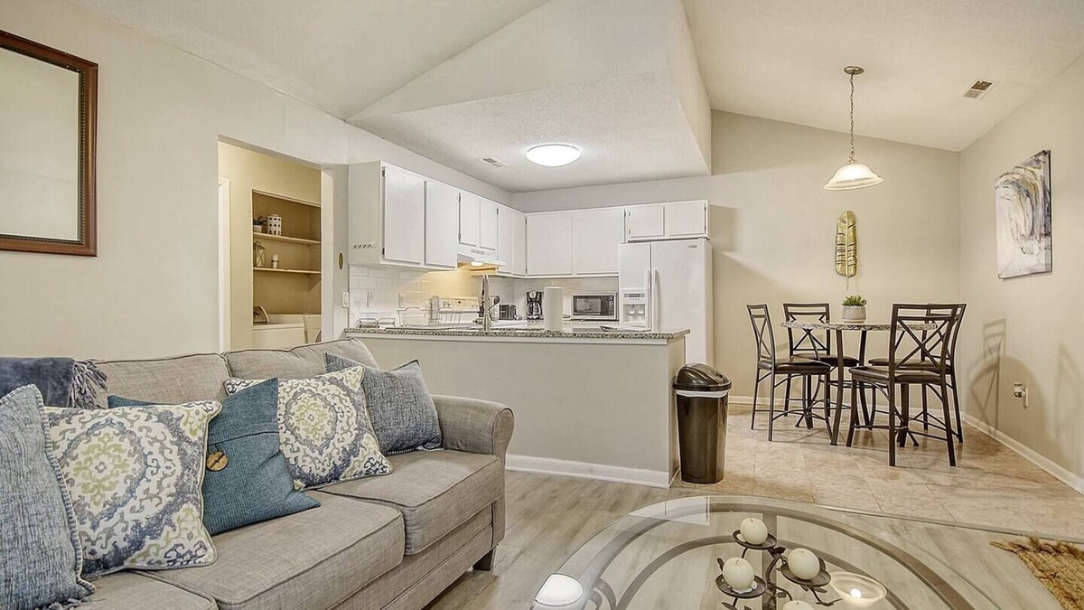 North Charleston House | Charming 4-Bed Retreat: Central Location!