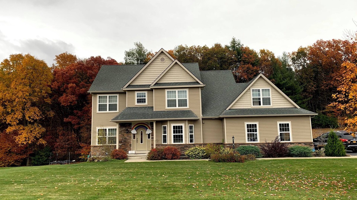 Gansevoort House | Charming 4-bedroom house in Upstate NY with AC, 15 minutes to Saratoga Track.