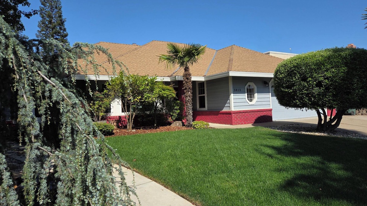 Rocklin House | Charming 5-bedroom house in fabulous Rocklin close to Westfield Galleria