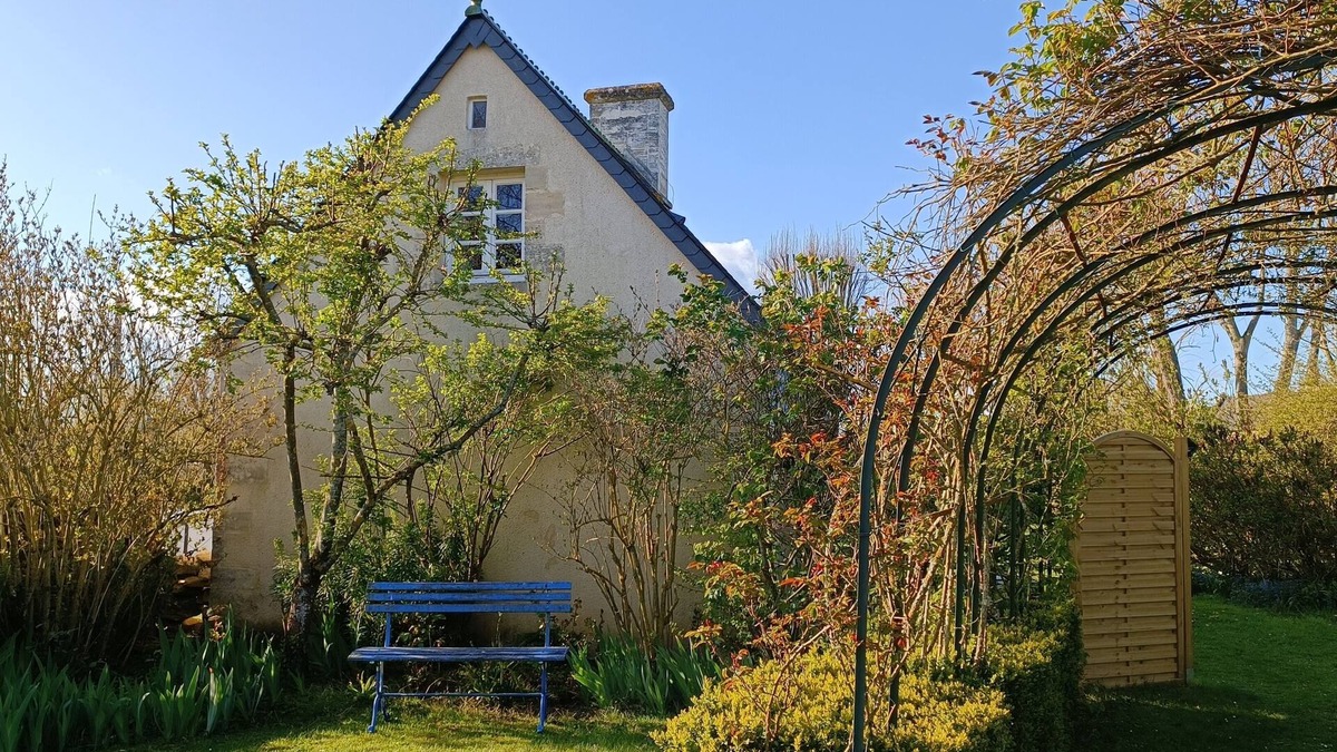 Le Manoir Cottage | Charming accommodation in a green setting