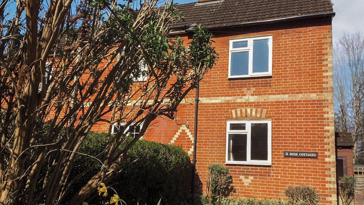 Sandhurst Cottage | Charming and cosy Victorian cottage.