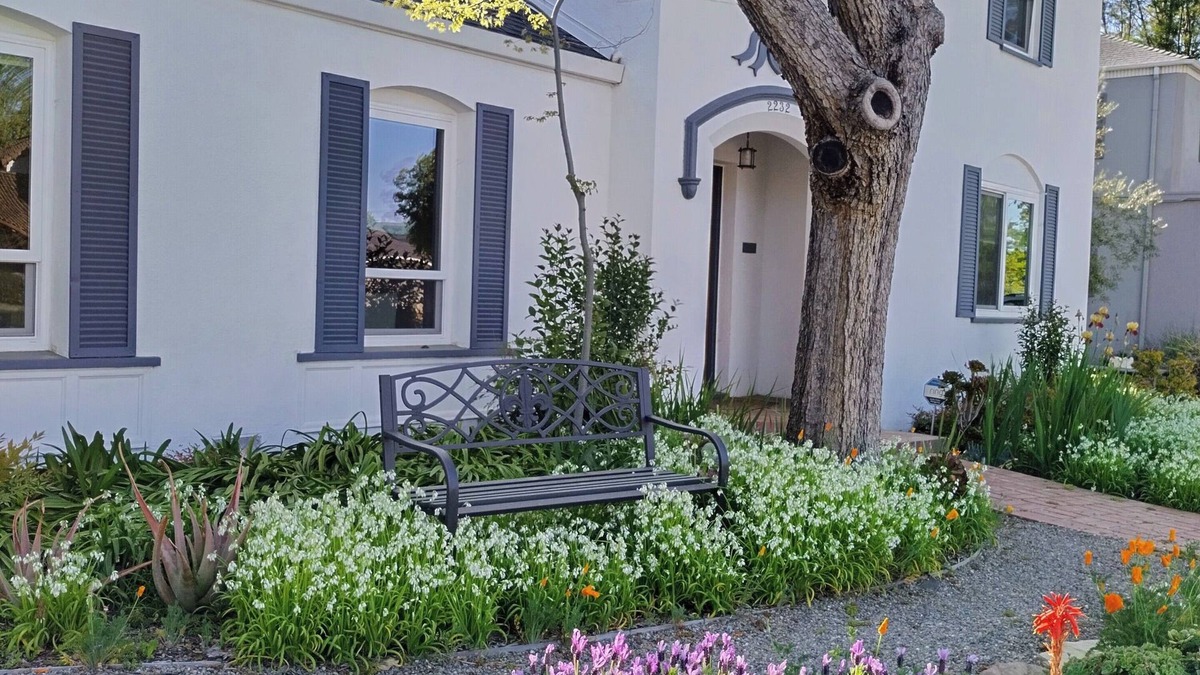 Stockton House | Charming and spacious 3-bd/2 ba home in peaceful historic Stockton neighborhood