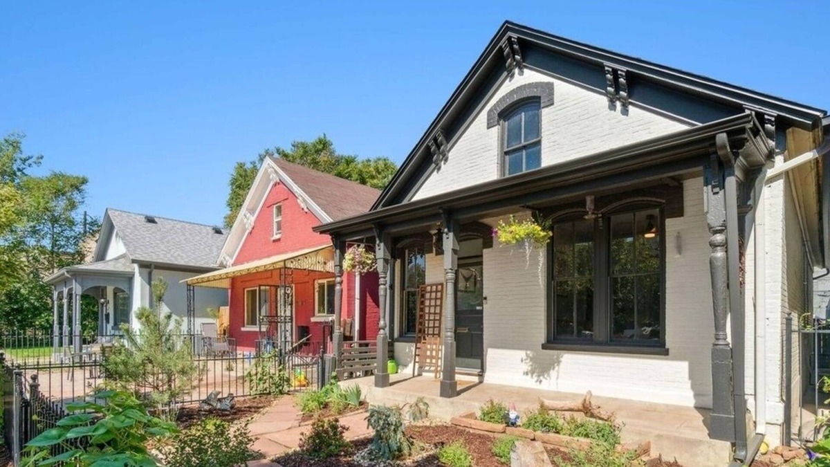Curtis Park House | Charming and walkable downtown Denver RINO 3 bed home