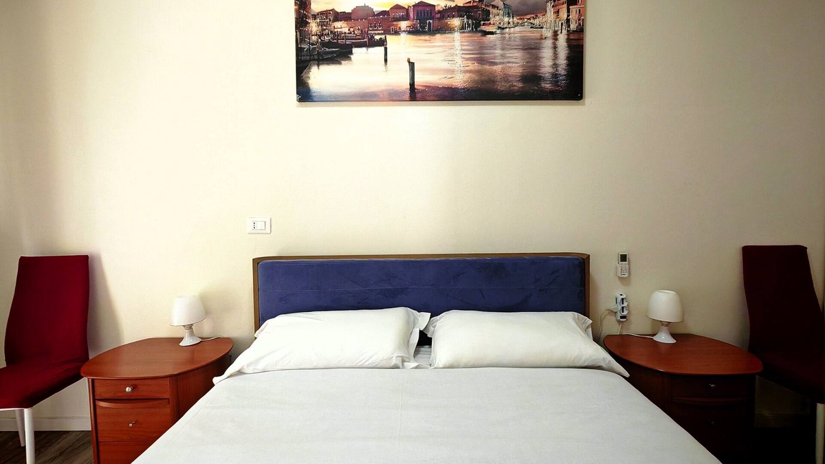 Malamocco Apartment | Charming Apartment with Garden View in enchanting Venezia