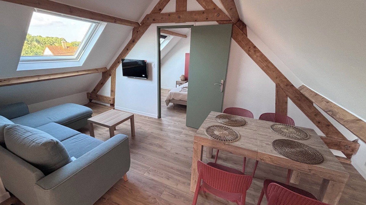 Airon-Saint-Vaast Apartment | Charming apartment with garden, near beaches