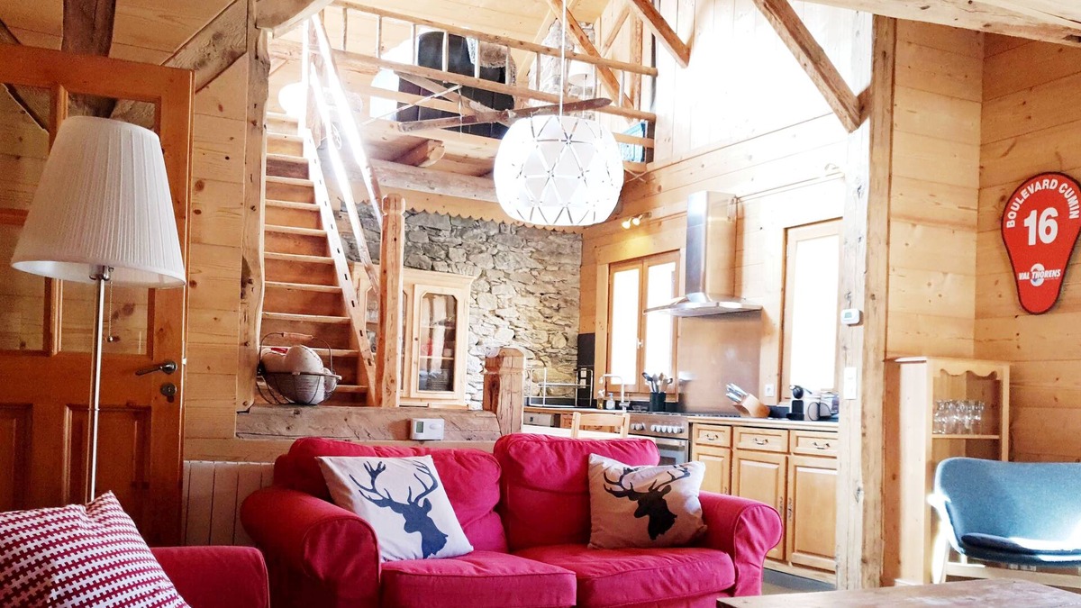 Saint-Marcel Cottage | Charming apartment in a chalet in the heart of the 3 Valleys
