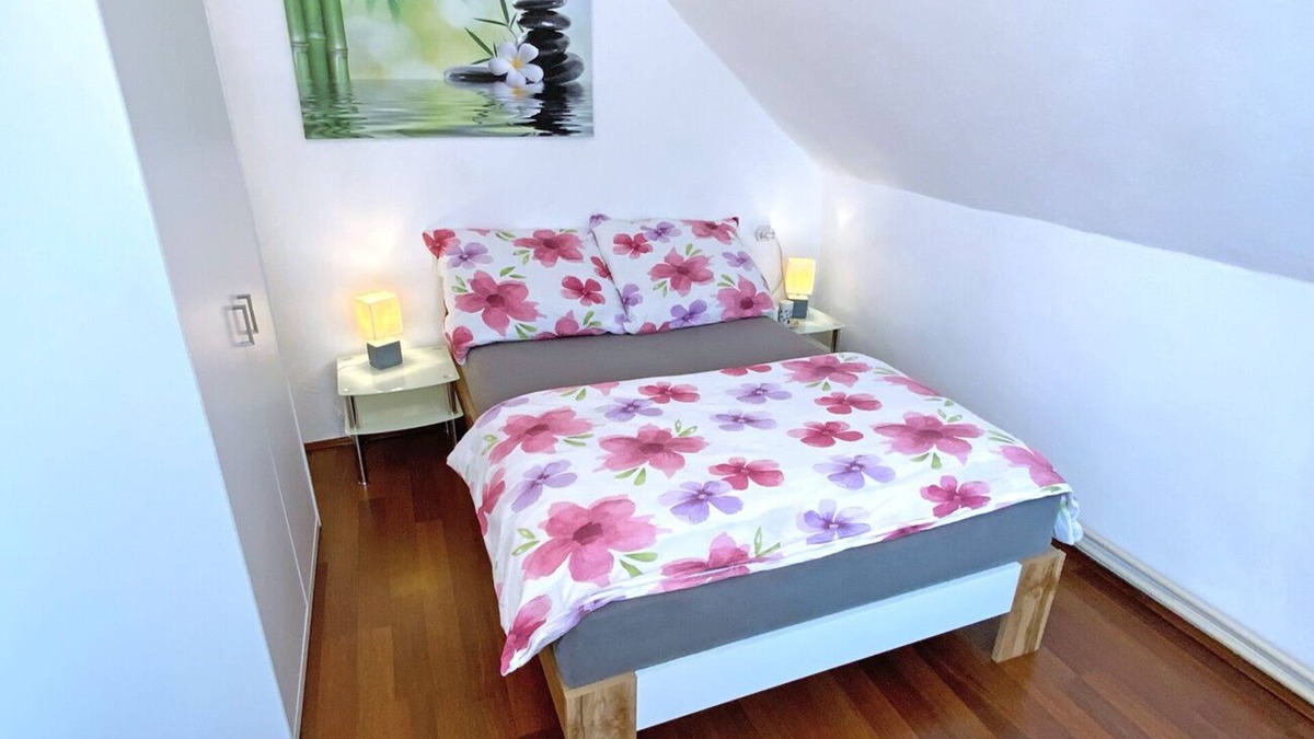 Sankt Polten Apartment | Charming Apartment in a quite and central location