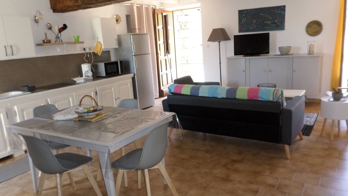 Sollacaro Apartment | Charming apartment between sea and mountains