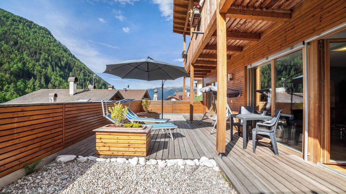 Planol Apartment | Charming Apartment “Ferienwohnung Terrasse” with Mountain View & Terrace; Parking Available