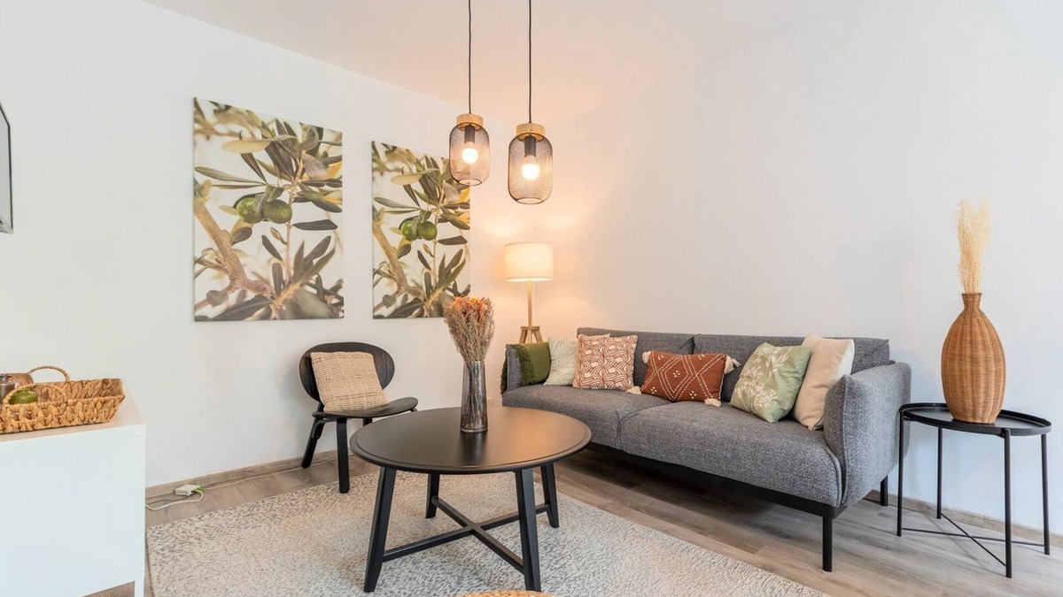 Old Lille Apartment | Charming apartment with parking and balcony.