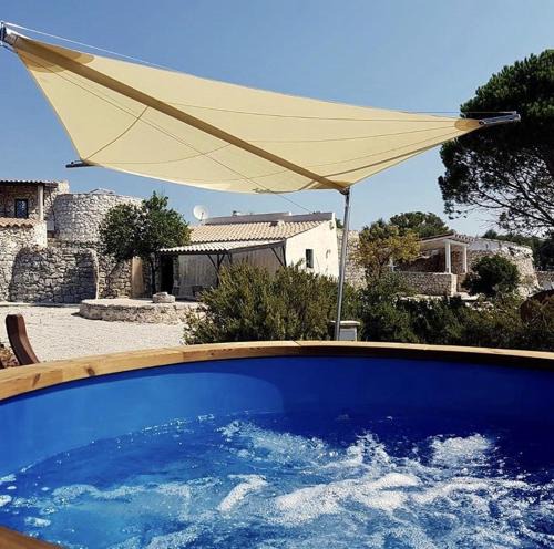 Marina di Pescoluse Apartment | Charming Apartment with Jacuzzi and Sea View - Salve, 85 sqm