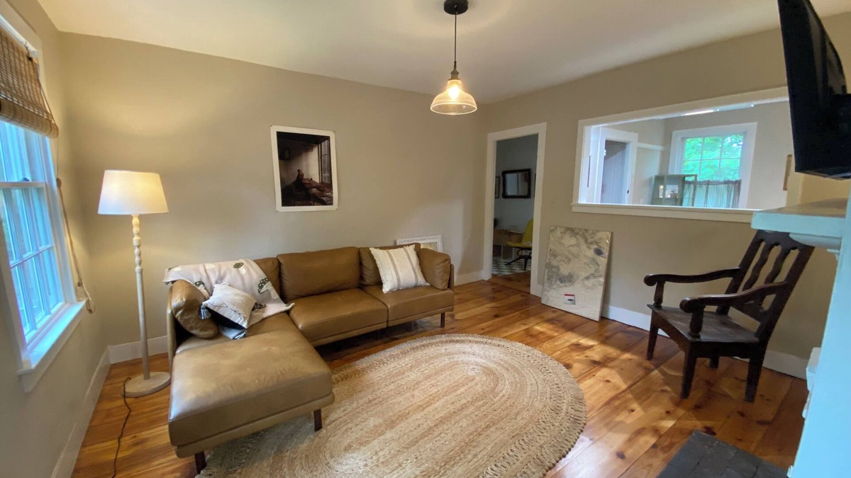 Tiverton Apartment | Charming Apt above Bookshop in Historic Tiverton Four Corners Village Center!