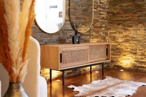 Se Nova Apartment | Charming Apt in Historic House