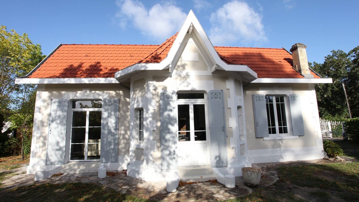 Taussat House | Charming Arcachonnaise 5 minutes walk from the beach, pool side. Taussat