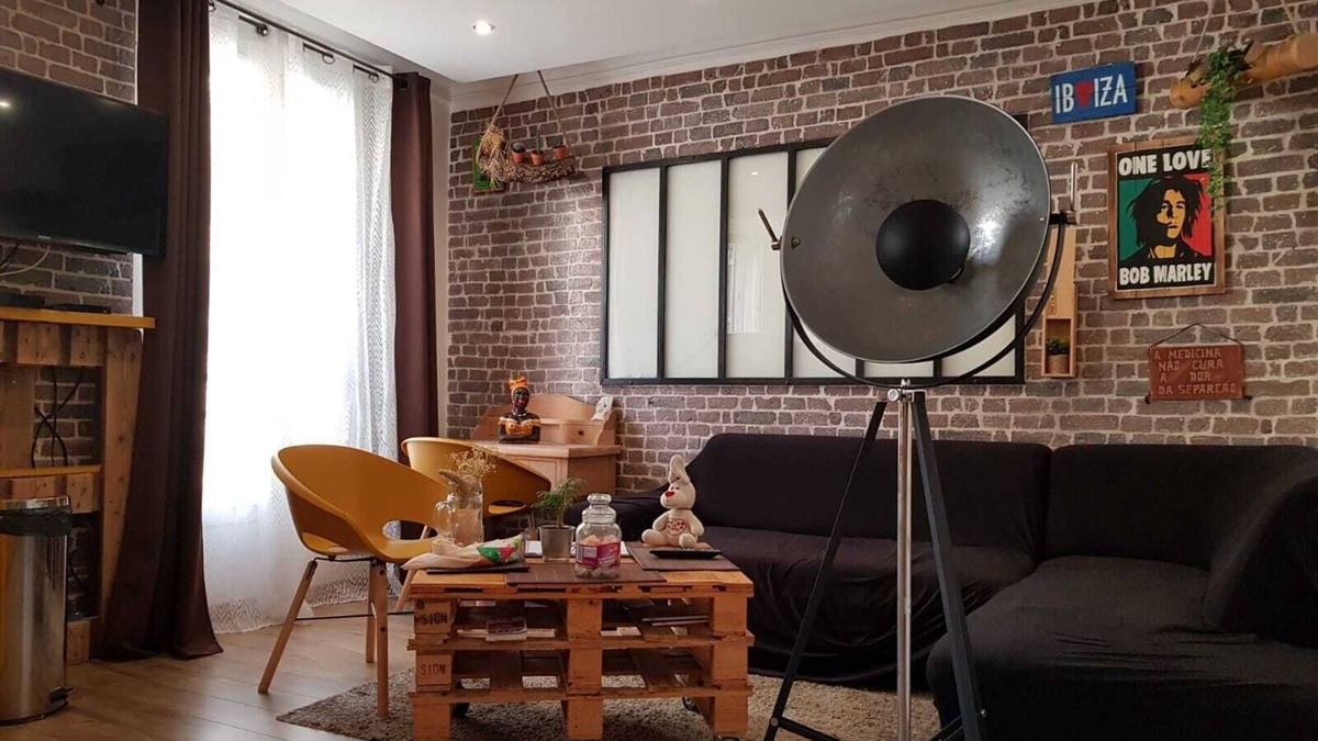 Saint-Ouen Apartment | Charming atypical apartment