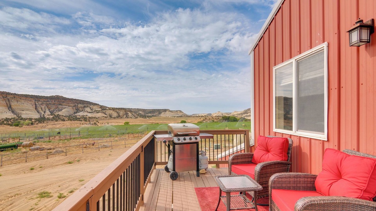Boulder Apartment | Charming Barn Apt in Boulder! Gateway to Parks!