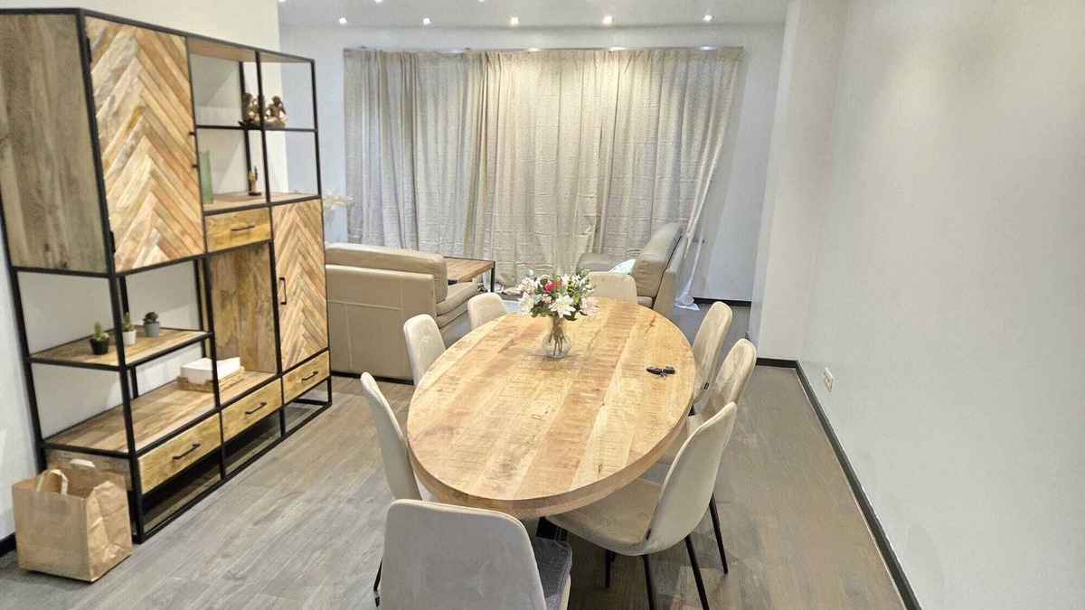Sint-Agatha-Berchem House | Charming single-family home with small garden and on-site garage
