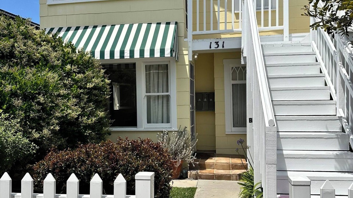 Old Towne House | Charming Beach Bungalow, 100 yards from the beach
