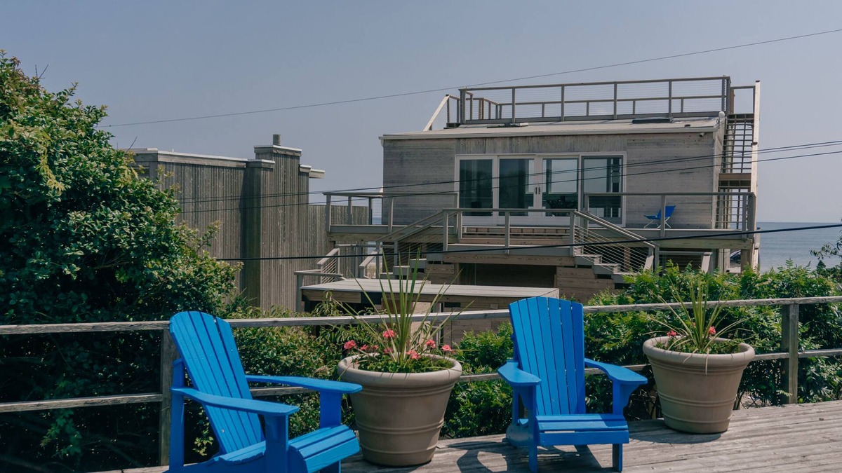 Fire Island Pines House | Charming Beach Cottage Steps from beach with delightful ocean views