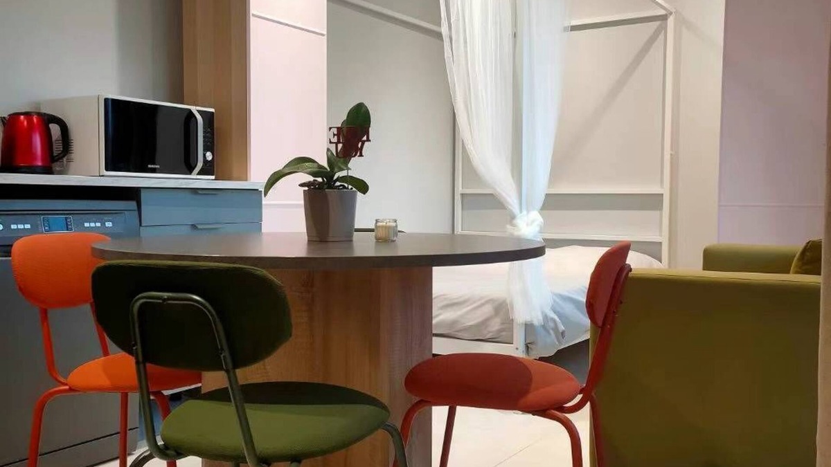 Audenge Apartment | : Charming Bright Studio