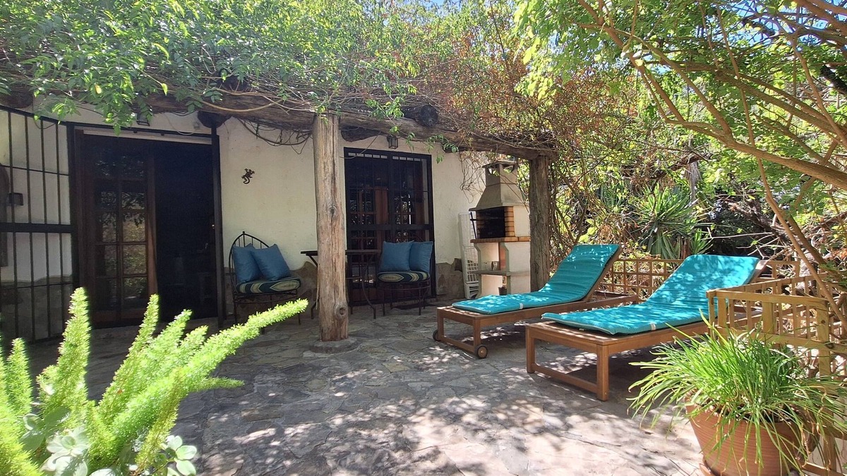 Barbate Cottage | Charming Casita with Pool on laid-back Finca, nr Vejer, Sunshine Tour & Beaches