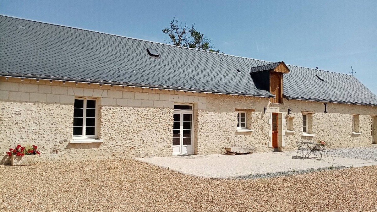 Villedieu-le-Chateau Cottage | Charming Countryside Home with Farm Animals, Large Garden, and Proximity to Local Attractions