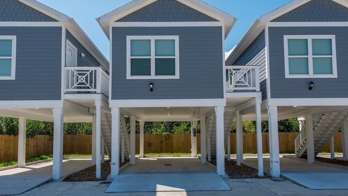 San Leon Cabin | Charming cabin with full kitchen! Unit 4/6