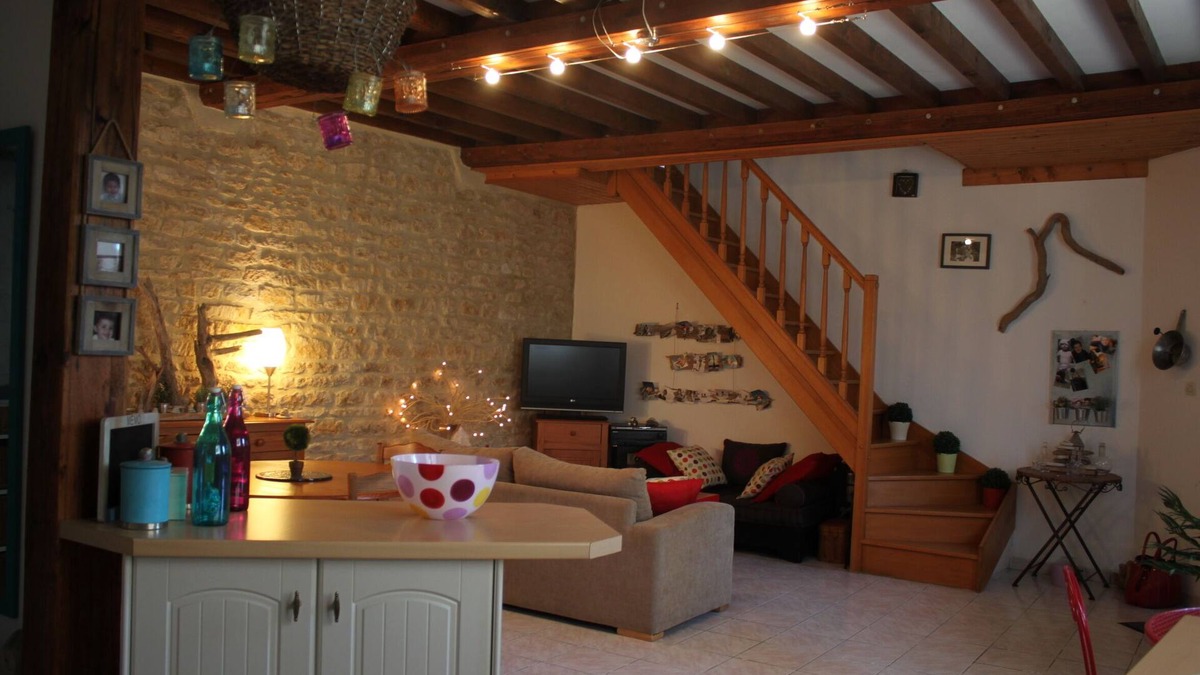 Lion-sur-Mer House | CHARMING CAEN STONE HOUSE 150 M FROM THE SEA/WIFI/VELOS