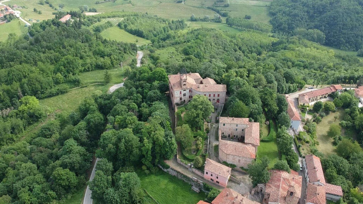 Robella Other | Charming Castle Stay, Robella
