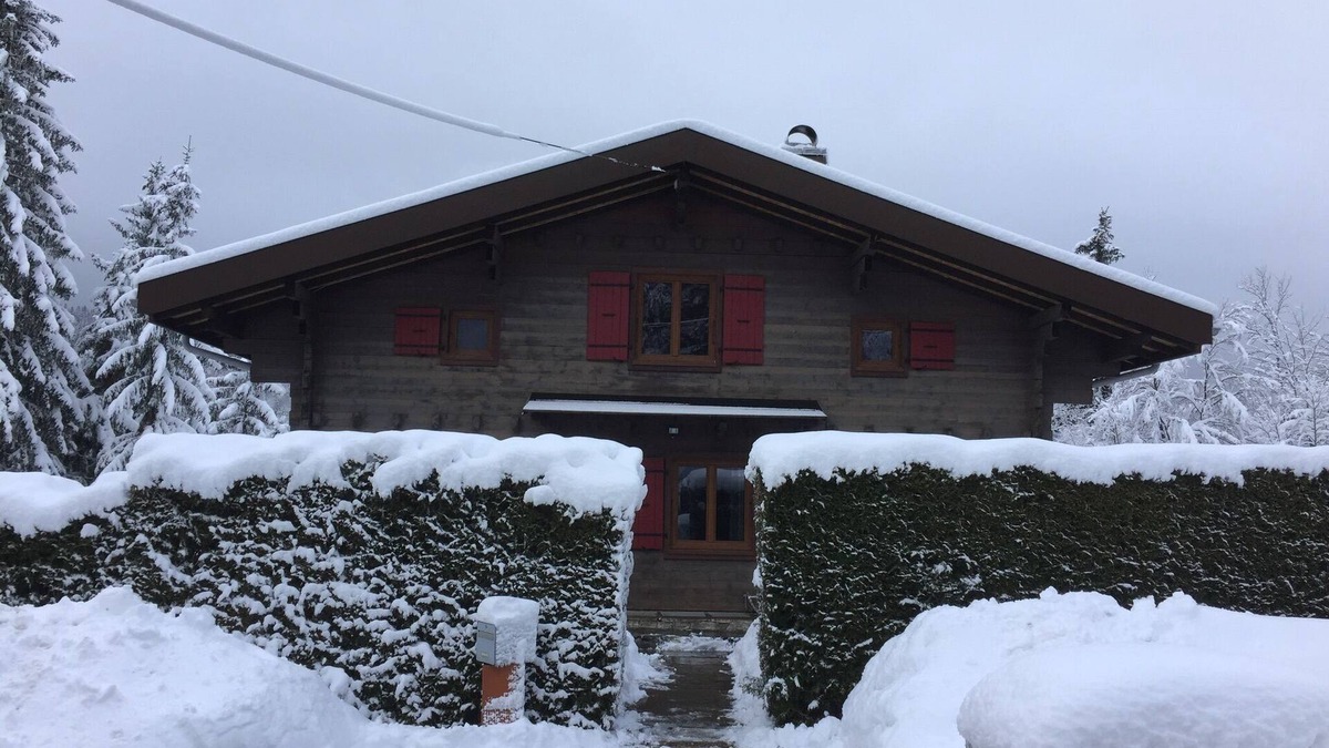 Bois-d'Amont Ski Chalet | Charming chalet les rousses Bois dUpstream