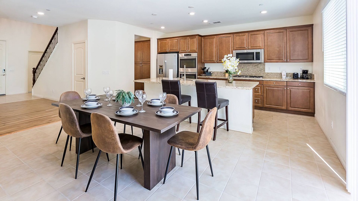 Chino House | Charming Chino Retreat – Modern Comfort Awaits at Winona Street Hideaway #41049