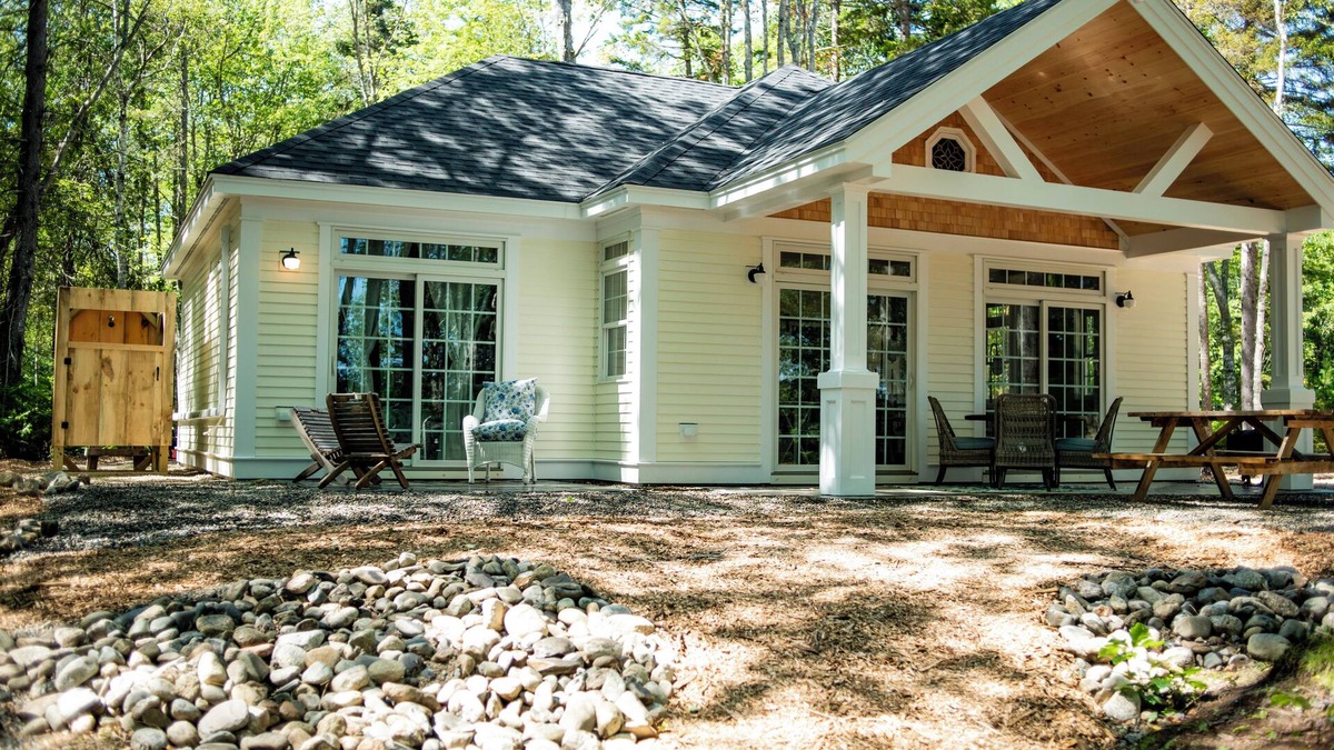 Stockton Springs Cottage | Charming Coastal Maine Cottage Overlooking Penobscot Bay!