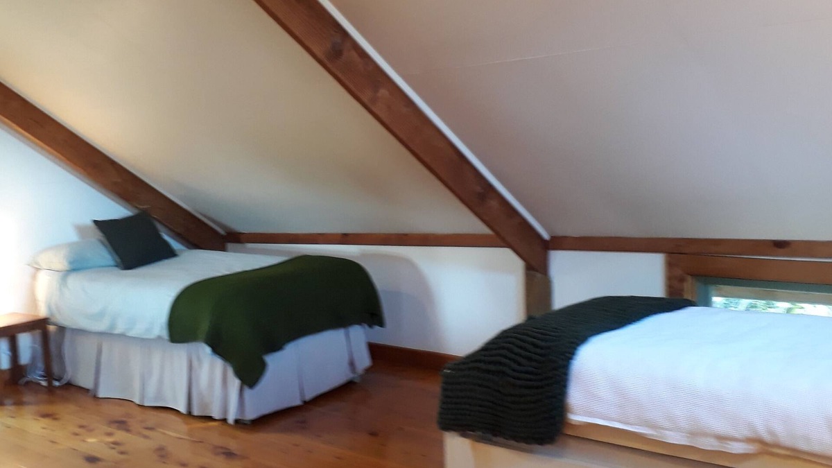 Tasman House | Charming Coastal Country Cottage, Nelson Coastal Barnstay