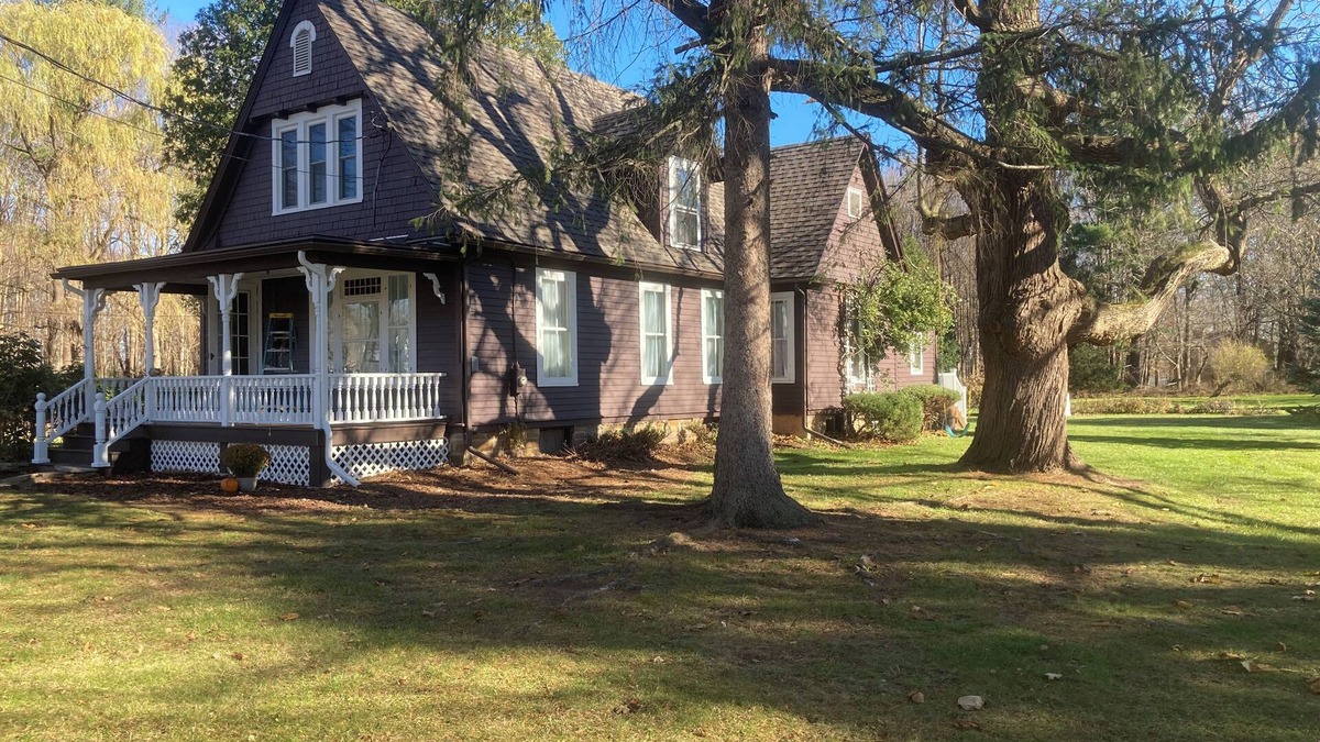 Oneida House | Charming colonial home in Oneida Castle