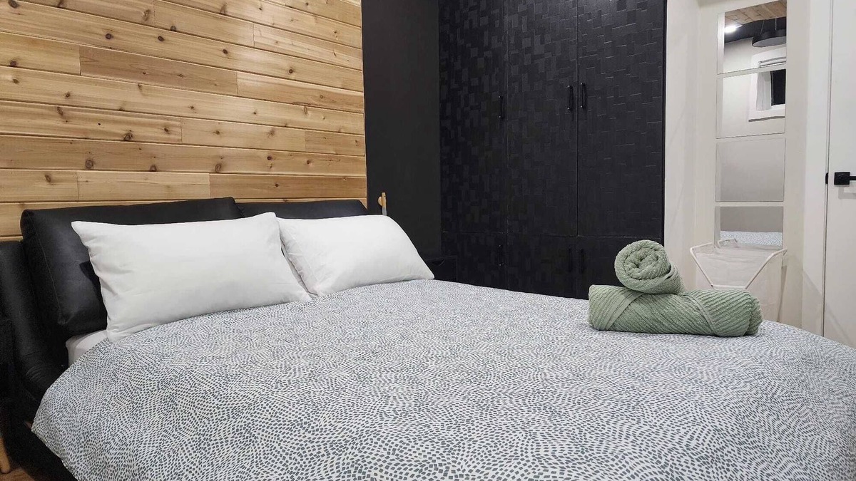 Northwest Edmonton Apartment | "Charming & Compact Retreat"