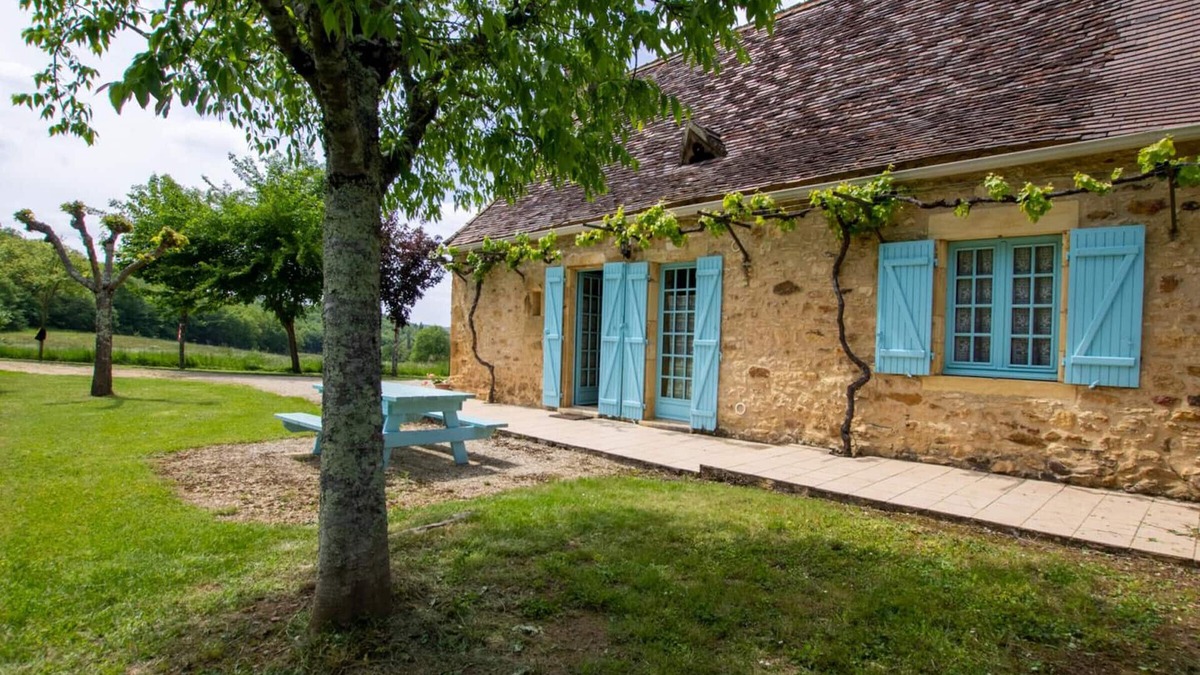 Saint-Avit-Riviere Cottage | Charming Cottage with Shared Jacuzzi, Terrace, Garage, Near Dordogne & Vézère Valleys