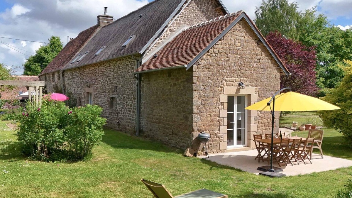 Saint-Fraimbault Cottage | Charming cottage with large garden, near Saint-Fraimbault